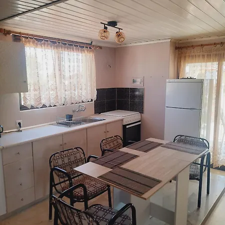 Skyloft Nea Karvali