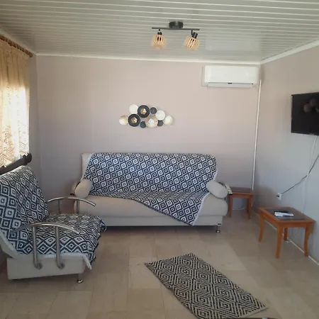 Skyloft Daire Nea Karvali